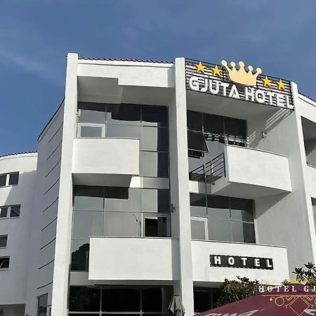Hotel Gjuta Farke e Madhe Kültér fotó