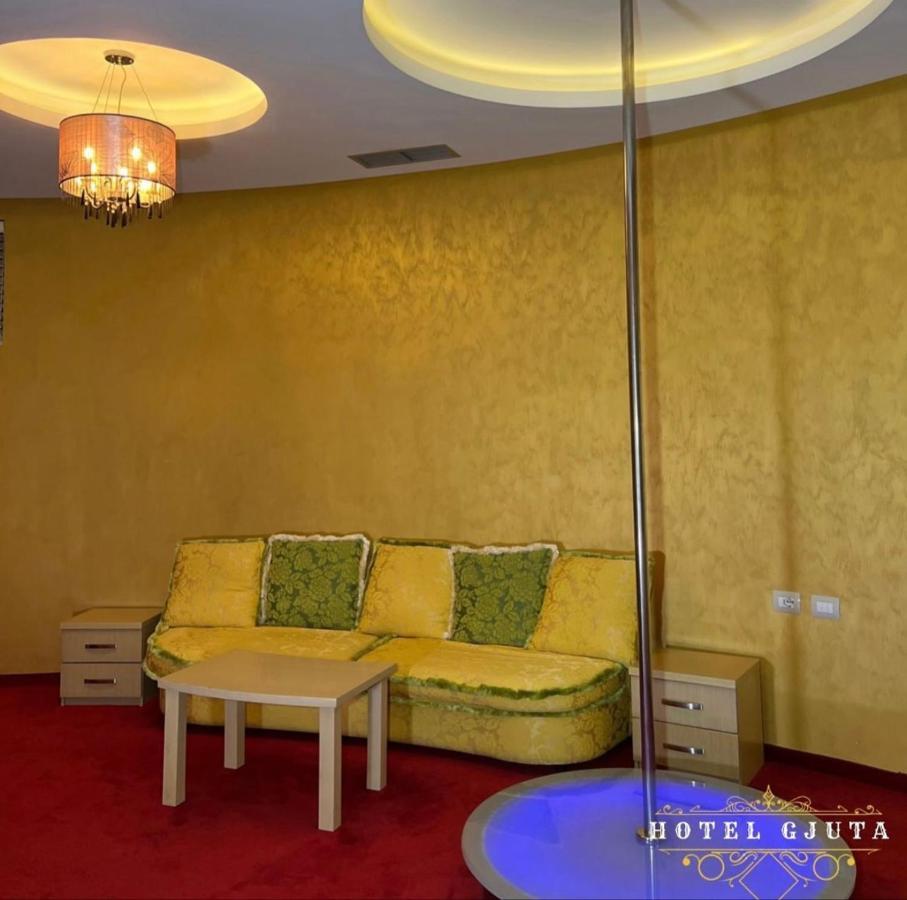 Hotel Gjuta Farke e Madhe Kültér fotó