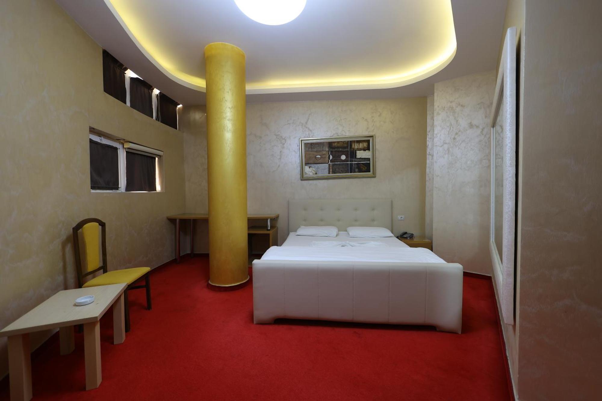 Hotel Gjuta Farke e Madhe Kültér fotó